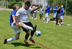 ru27_fussball_7370